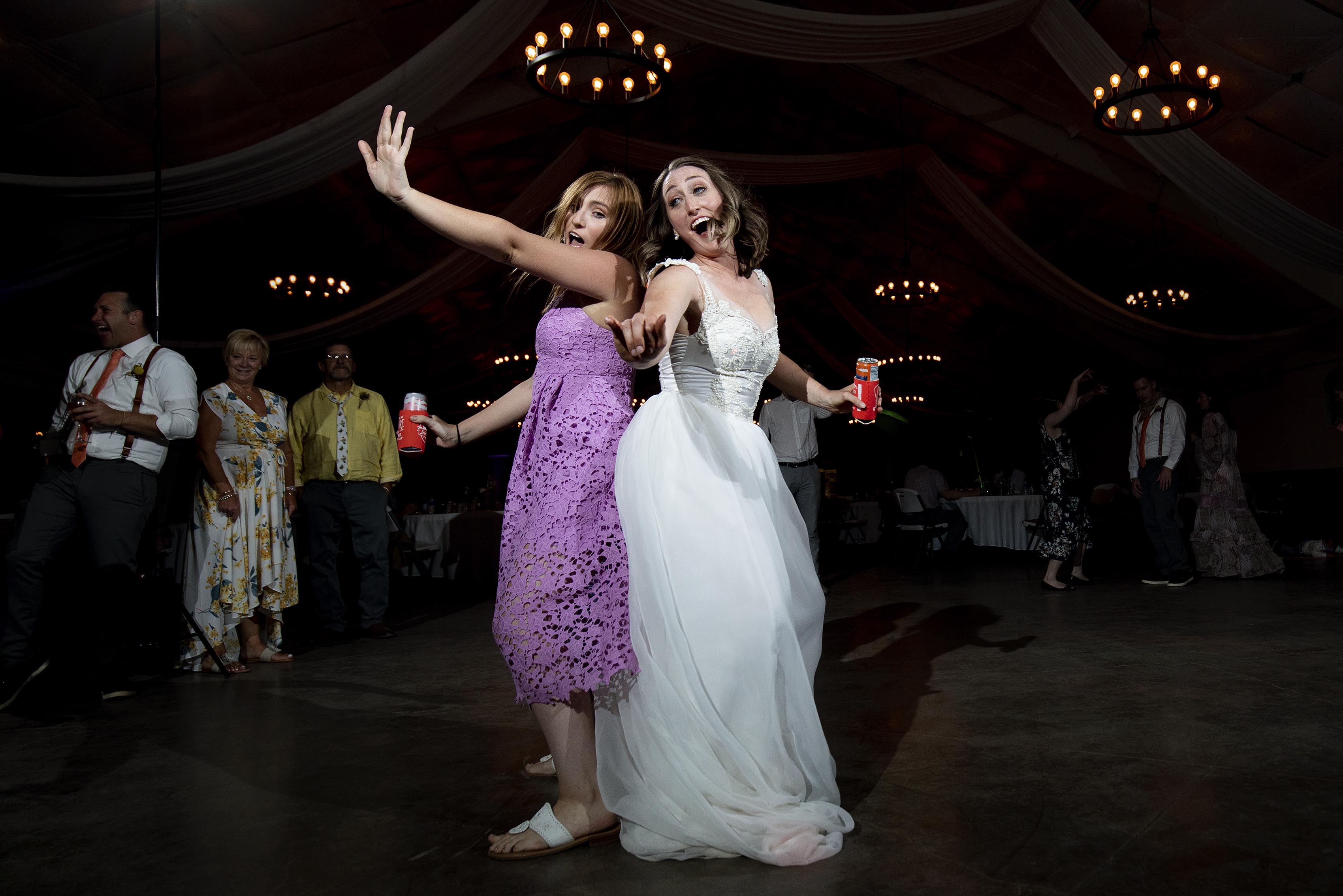 Wedding guests dance together at 4 Eagle Ranch